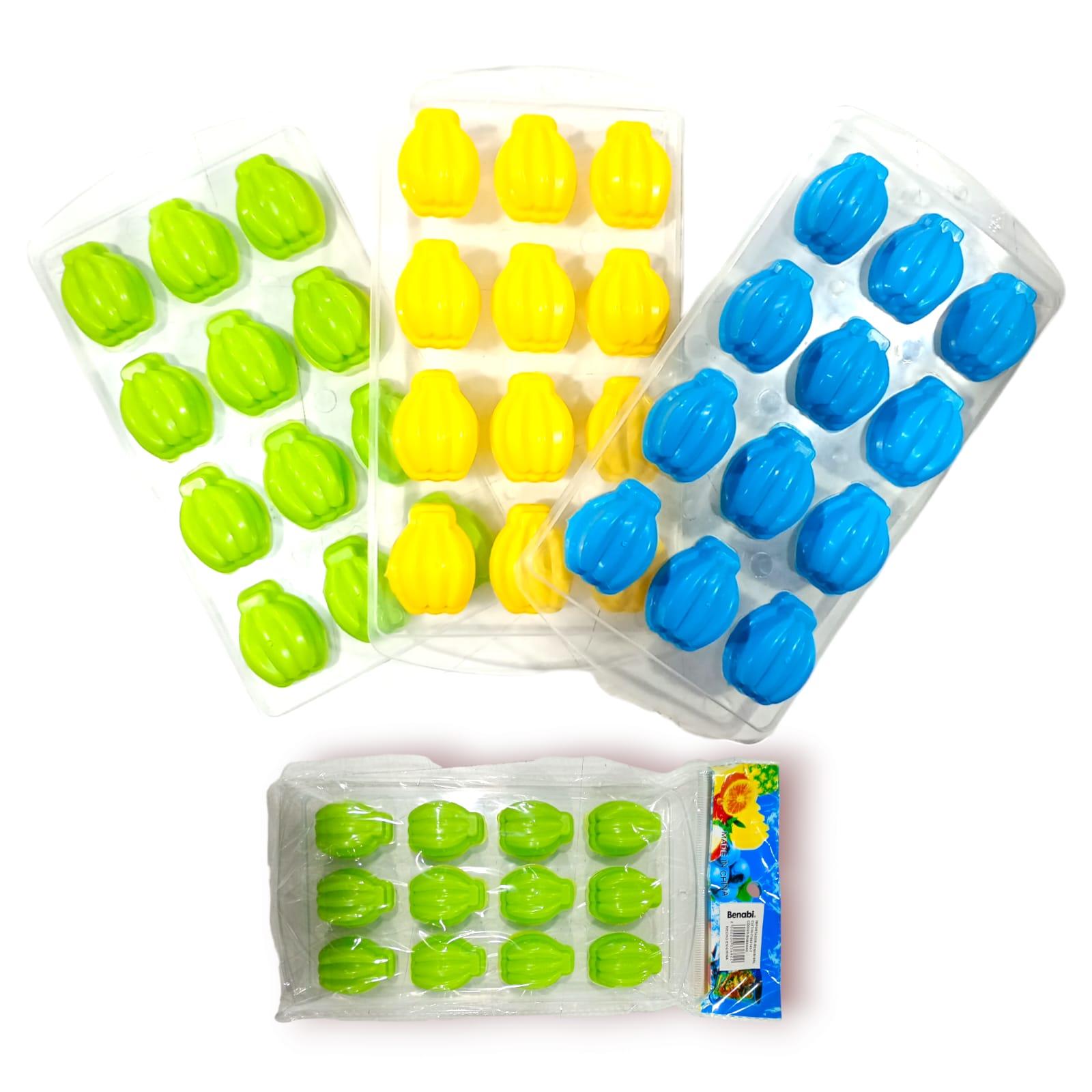 CUBETERA SILICONA CON FORMA DE BANANA CON 12 CAVIDADES