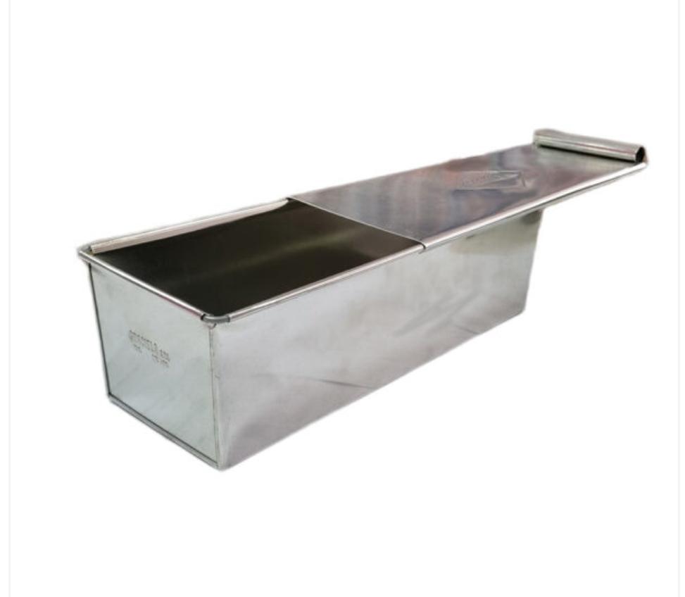 MOLDE PAN LACTA N*2 CON TAPA HOJALATA